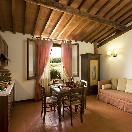Agriturismo Antico Borgo Poggitazzi Terranuova Bracciolini Exterior photo